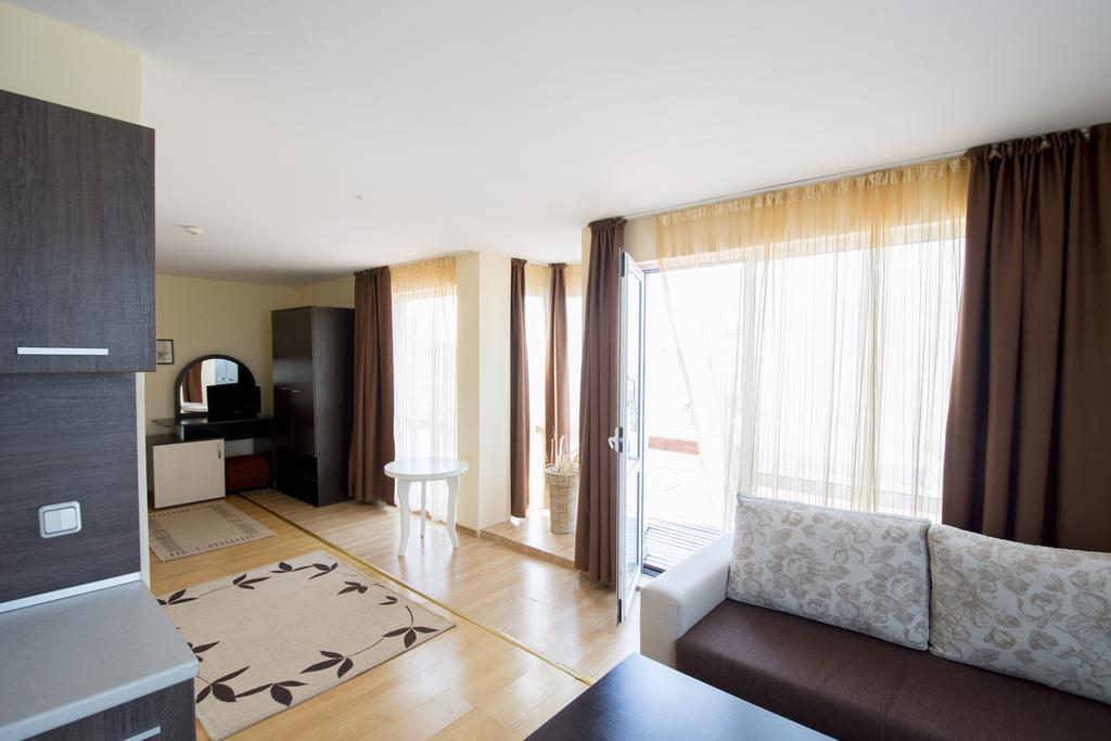 Hotel Damyanoff Лозенец Экстерьер фото